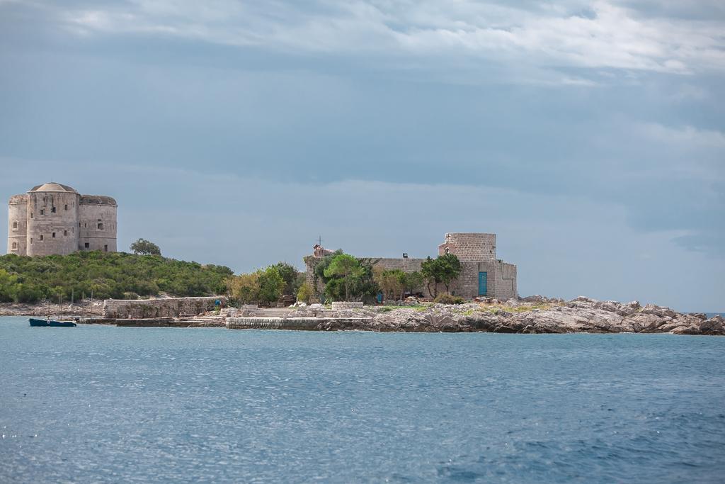 Athos Apartments Herceg Novi Bagian luar foto