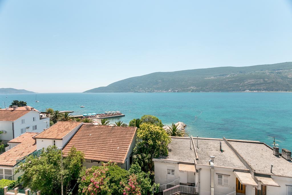 Athos Apartments Herceg Novi Bagian luar foto