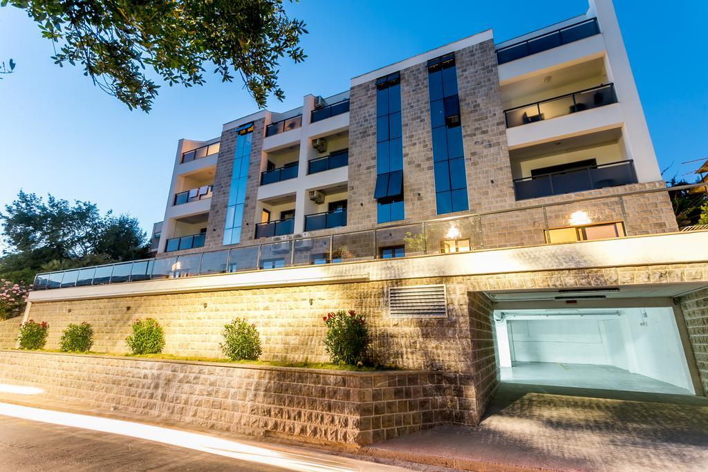 Athos Apartments Herceg Novi Bagian luar foto